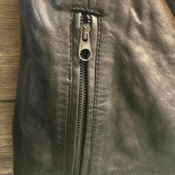 Ted Baker leather jacket size 2 genuine leather 100% lamb shearling fur collar - Picture 15 of 15